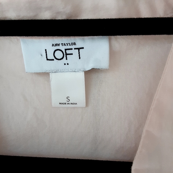 Loft Ruffle V-Neck Sleeveless Blouse, Size S - Picture 5 of 6